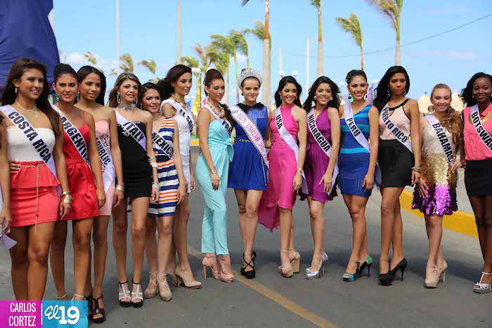 Candidatas de Miss Teen Universe visitan Puerto Salvador Allende