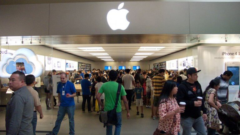 Apple lo sufrió como hacker, pero ahora lo contrata