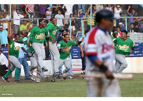 Bóer-Costa Caribe la mejor serie del fin de semana