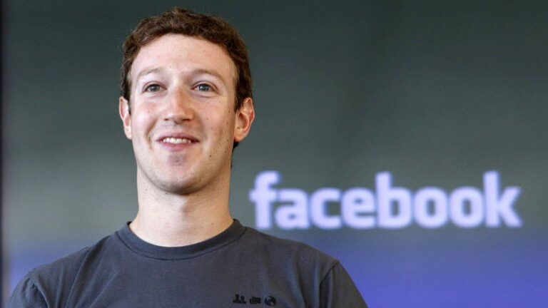 Mark Zuckerberg cobró 1 dólar como CEO de Facebook en 2013