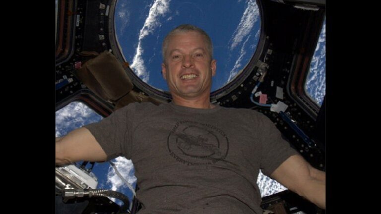 La imperdible selfie subida a Instagram desde el espacio