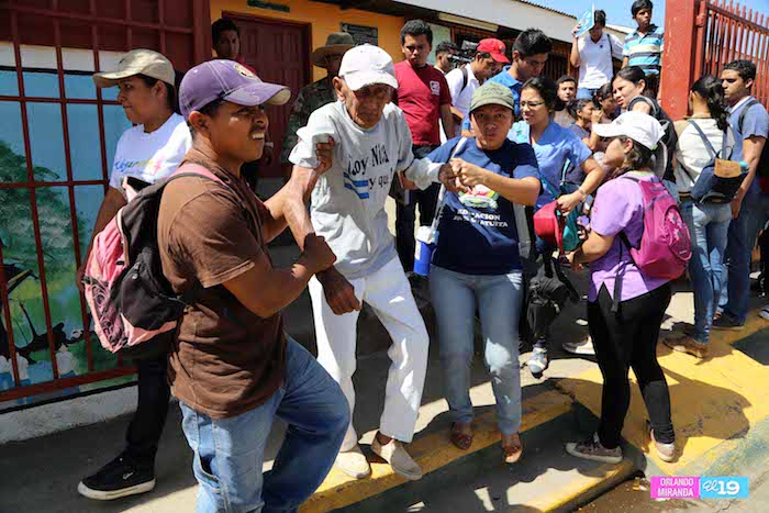 Destacan despliegue de servidores públicos en período de alerta roja extrema
