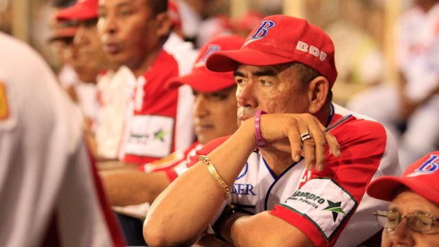 Julio Sánchez y Janior Montes suspendidos tres juegos