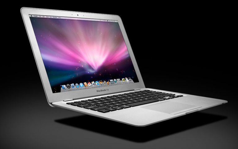 Apple mejoró y bajó el precio de sus MacBook Air