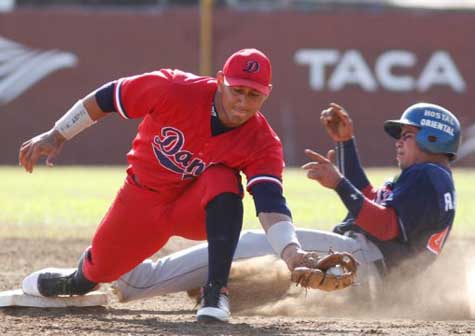 Dantos vs Costa Caribe este miércoles en el “Pomares”