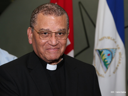 Cardenal considera de positivo encuentro del gobierno y Conferencia Episcopal