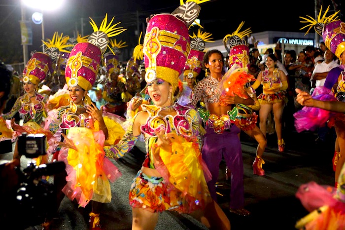 Instalarán graderías  para los asistentes al Carnaval Alegría por la Vida 2014