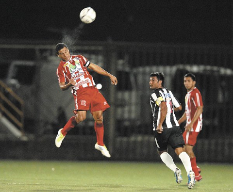 Real Estelí queda a un paso de ser campeón del Futbol Nacional al vencer 2-1 al Diriangén