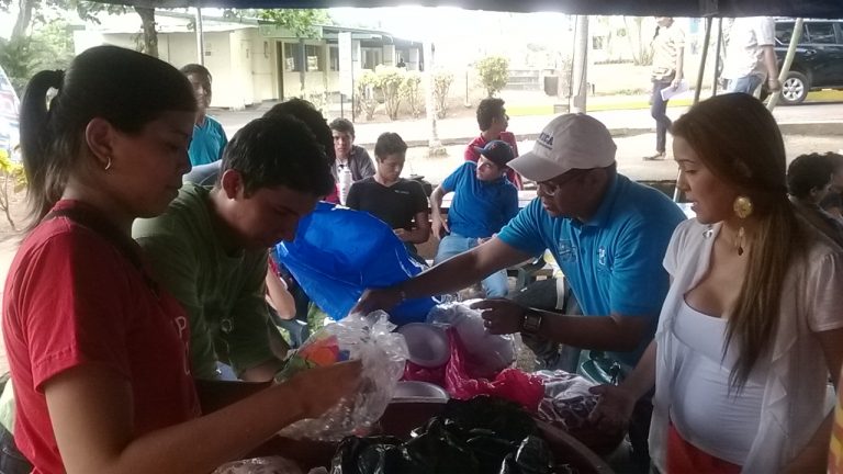 Universidad Católica inició fiestas patronales en honor a la virgen María Auxiliadora