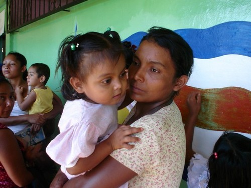 “Madres están construyendo sus rutas de trabajo en esta etapa de la revolución!”