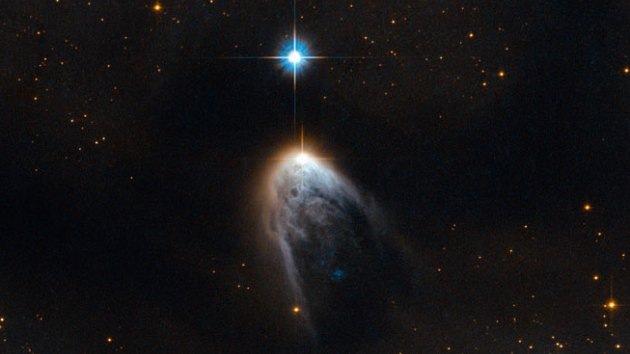 Espectacular y violento nacimiento de una estrella, captado por el Hubble