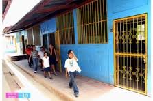 Niños inauguran remodelación de escuela Elena Arellano, en Granada