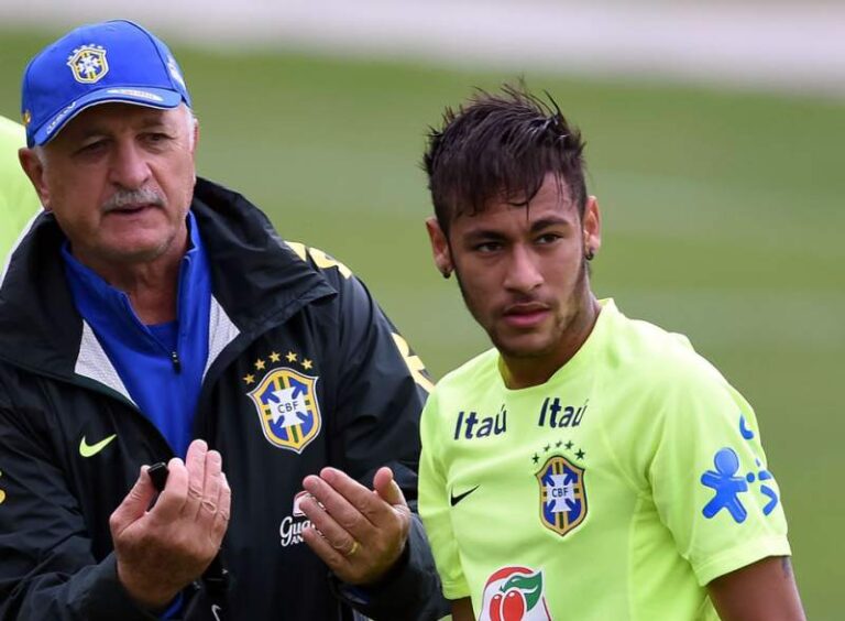 Scolari: «Neymar no juega para ser mejor que Messi»