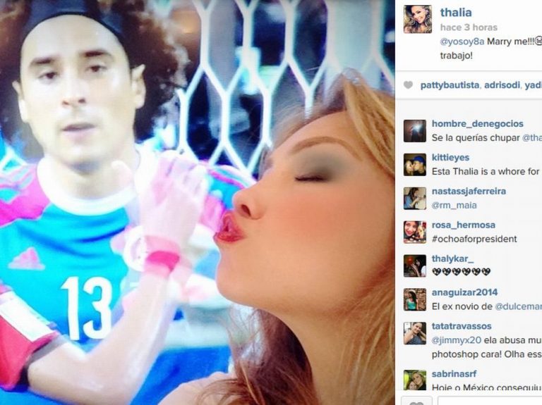 Thalía le pide matrimonio a Guillermo Ochoa por gran partido ante Brasil