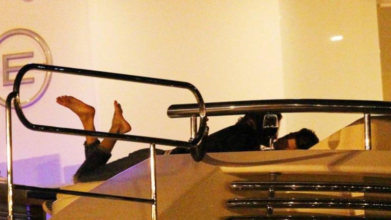 En medio del escándalo con Orlando Bloom, Justin Bieber se divierte con una conejita