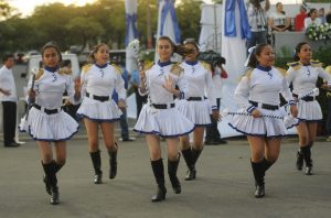 600x400_1379207461_desfile patrio