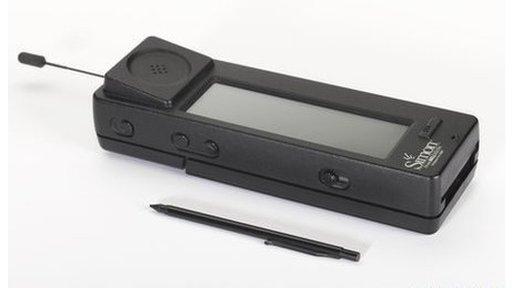 El primer ‘smartphone’ de la historia celebra sus 20 años