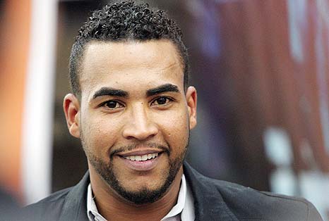 Don Omar sale en libertad tras arresto, con grillete eléctrico y pagar fianza