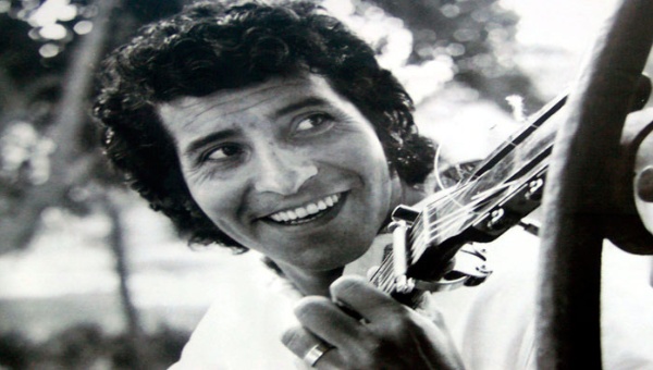 Chile conmemora 41 años del asesinato de Víctor Jara