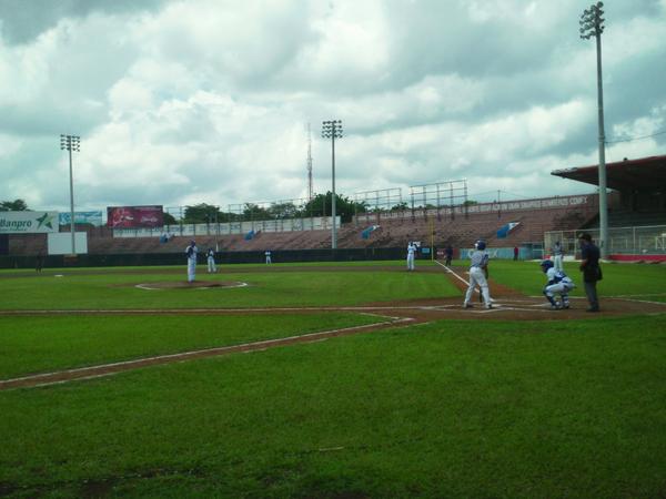 Nicaragua sigue invicta en Panamericano de Béisbol al vencer a Brasil