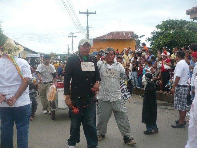 calulin y hugo flores en el toro venado del pueblo