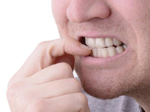 3 remedios caseros para blanquear los dientes
