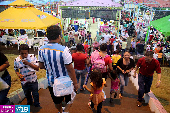 Miles visitaron Feria Nicaragua Mía dedicada a San Francisco de Asís