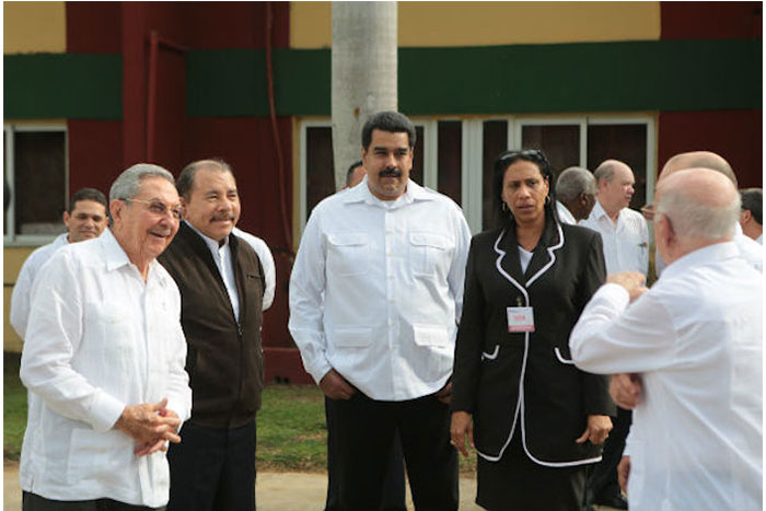 Fotos: Presidente Daniel visita Unidad de Cooperación Médica Internacional en Cuba