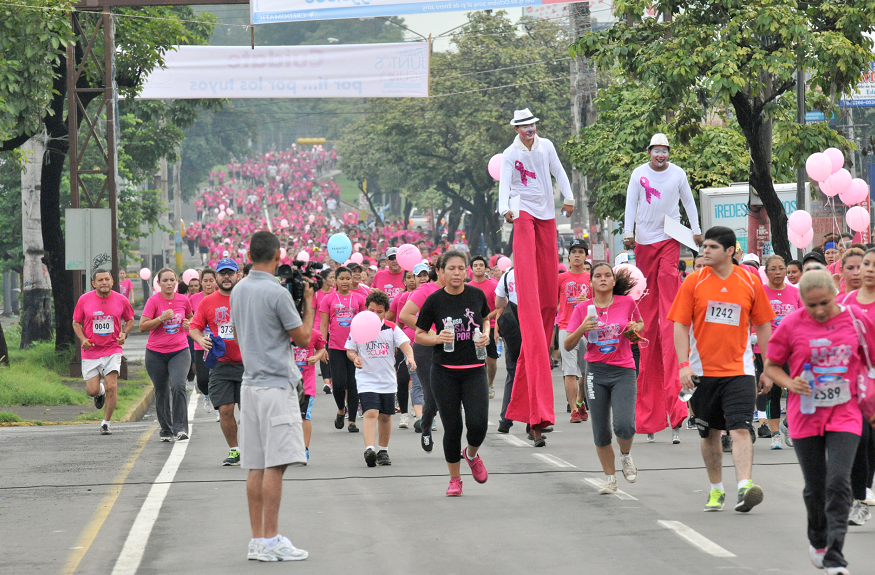 Ganadores de carrera contra el cáncer auspiciada por Nestlé, obtuvieron viaje a Estados Unidos