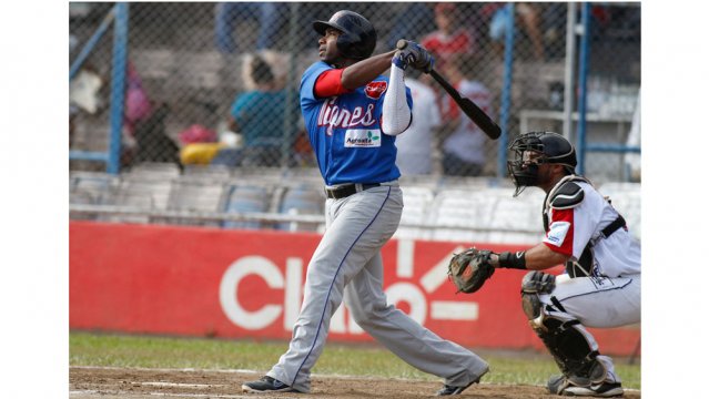 Chinandega le da paliza a las Fieras del San Fernando