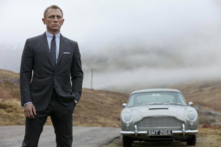 Lo nuevo de James Bond se presenta el jueves