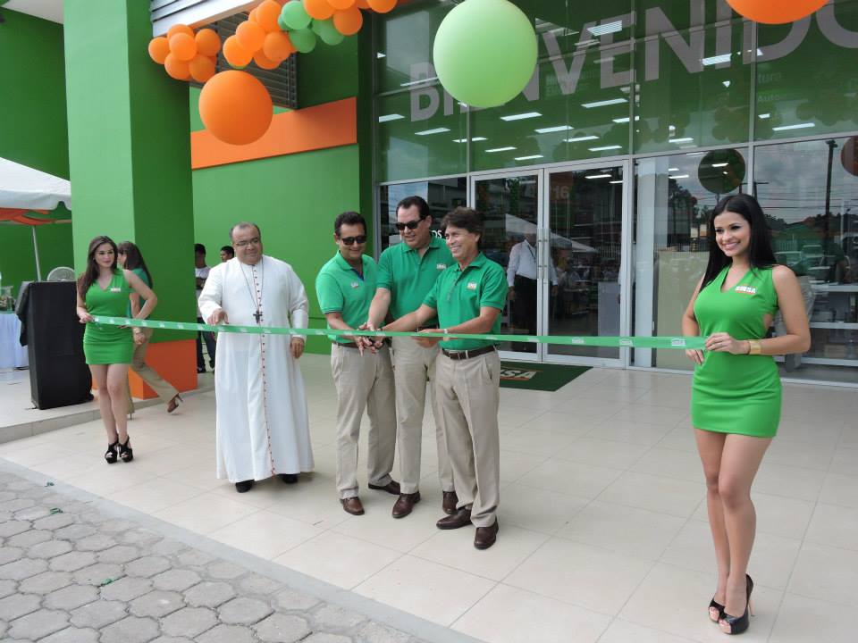 Grupo SINSA inaugura su segunda Tienda en León