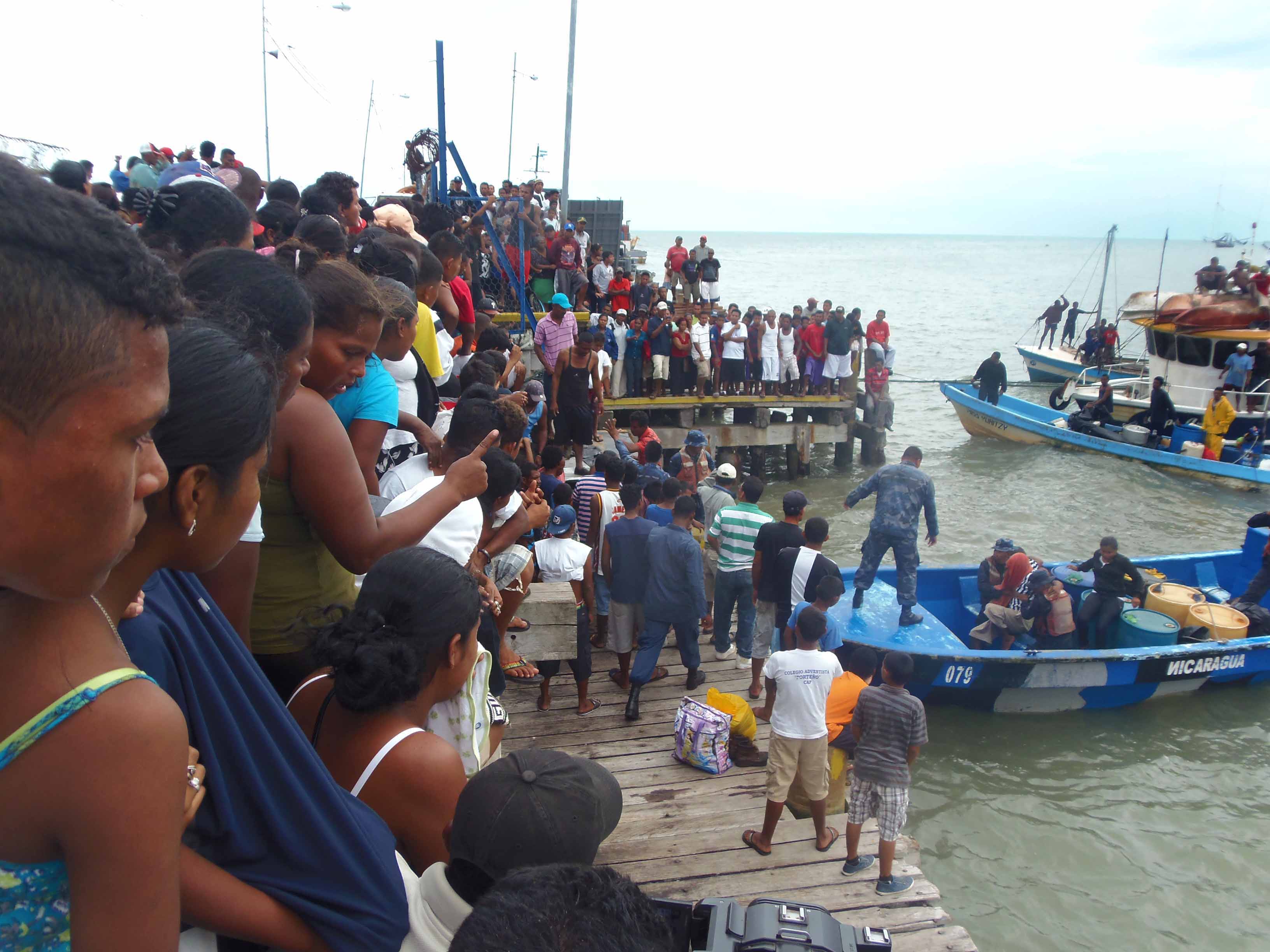 Encuentran cadáver de cocinero del barco langostero que naufragó en el Caribe