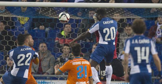 Caicedo mete al Espanyol en cuartos de Copa del Rey