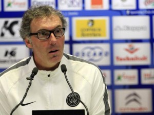 Blanc reprende a jugadores de París Saint Germain