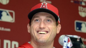 Freese firma contrato de un año con los Angelinos