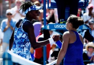 Wozniacki y Venus Williams, en semifinales de Auckland