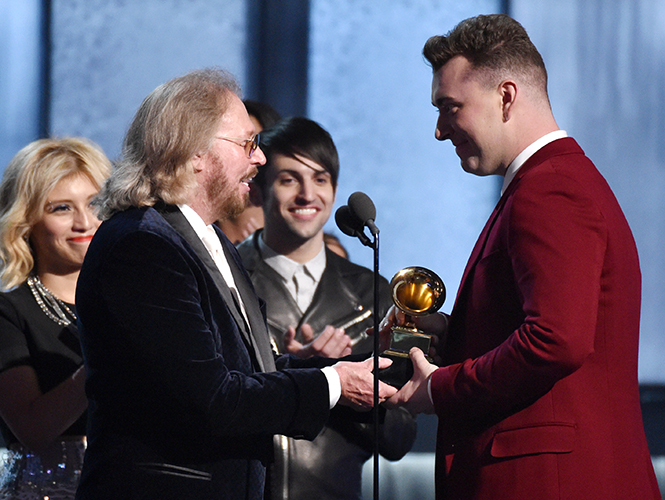Sam Smith arrasó en los Grammy 2015