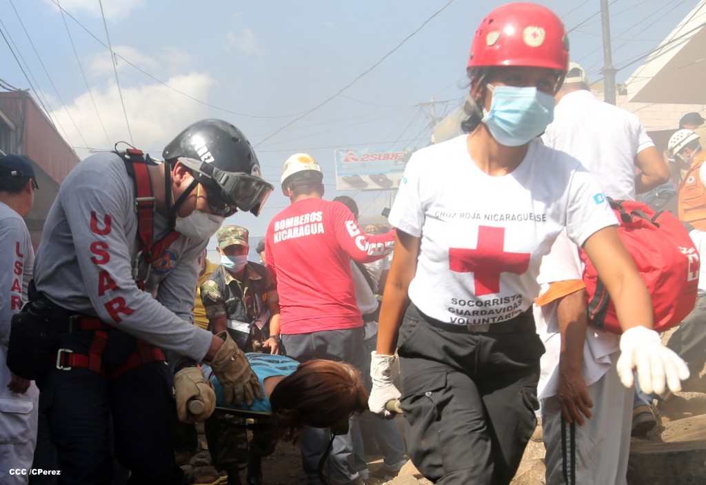 simulacro sismo en el mercado oriental 2013