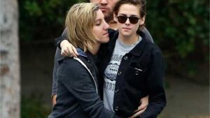 Kristen Stewart tiene una relación con una mujer