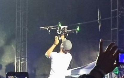 enrique-iglesias-dron-415x260