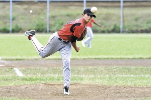 Costa Caribe vs Matagalpa en el Campeonato de beisbol sub-21 Ger