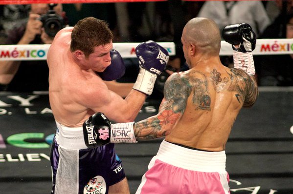 El Canelo venció a Cotto por decisión unánime