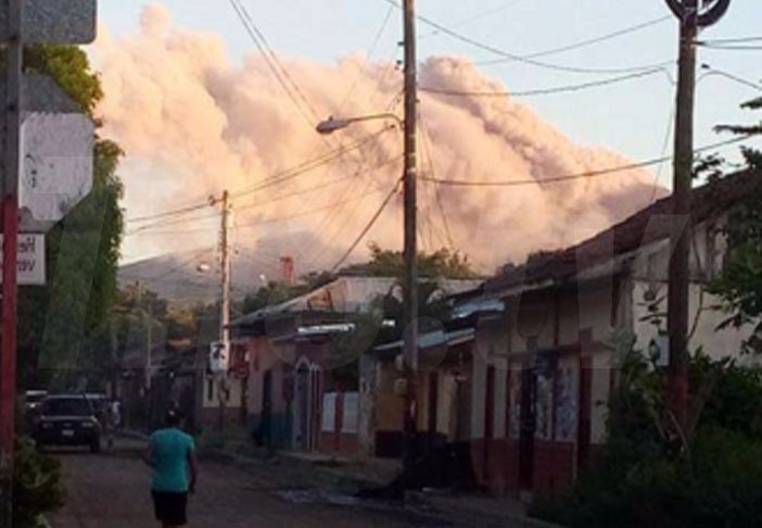 Volcán Telica registró nueva explosión