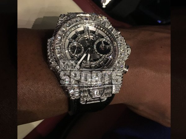 Floyd Mayweather Jr. se compra un reloj de más de 1 millón de dólares