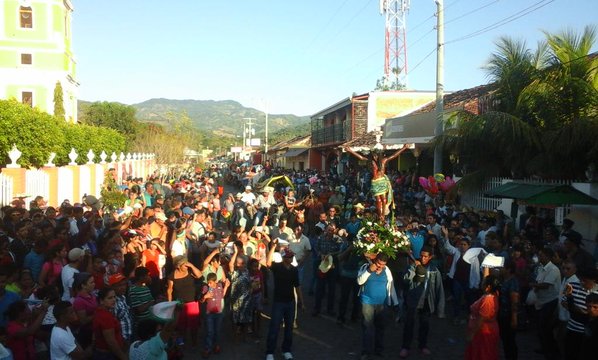 Arrancan Fiestas Patronales en el Sauce, con devoción al Señor de los Milagros de Esquipulas