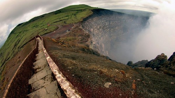 Autoridades siguen de cerca actividad del Volcán Masaya