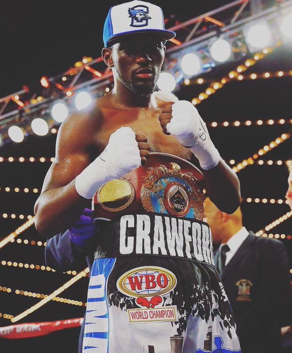 Terrence Crawford retiene título mundial ante Henry Lundy