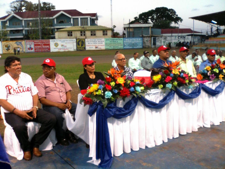 Estadio Glorias Costeñas Bluefields iluminado por el Gobierno Sandinista