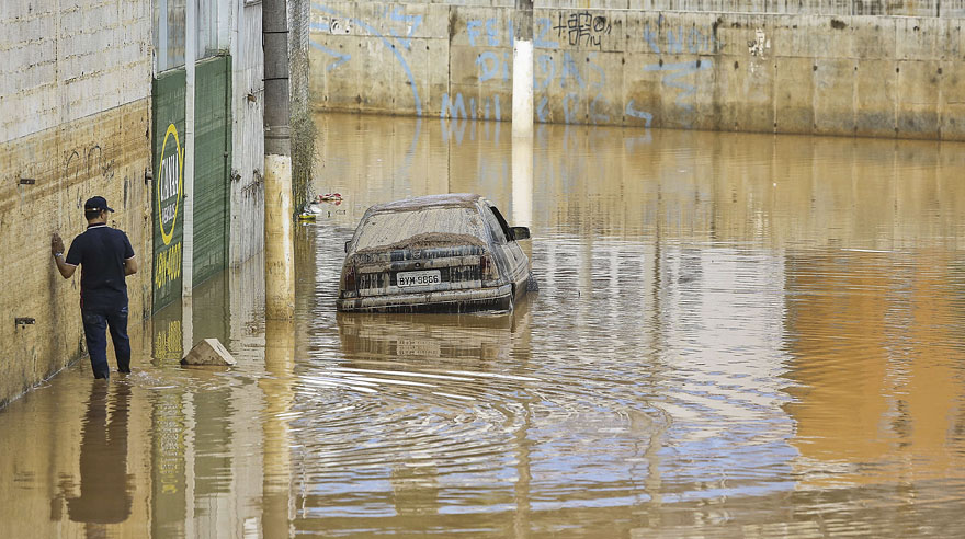 iNUNDACIONES EN BRASIL